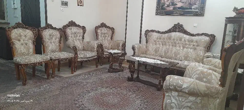 یک دست مبل سلطنتی ۹نفره|مبلمان خانگی و میز عسلی|جعفرآباد, |دیوار