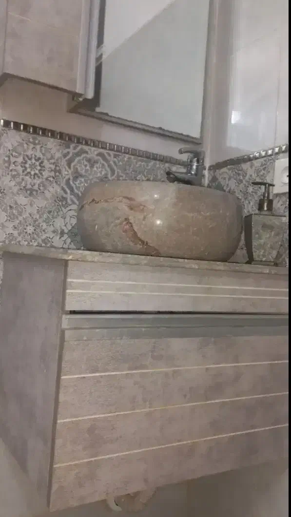 نصب و سرویس رادیاتور و شیر آلات بهداشتی|خدمات پیشه و مهارت|اراک, |دیوار