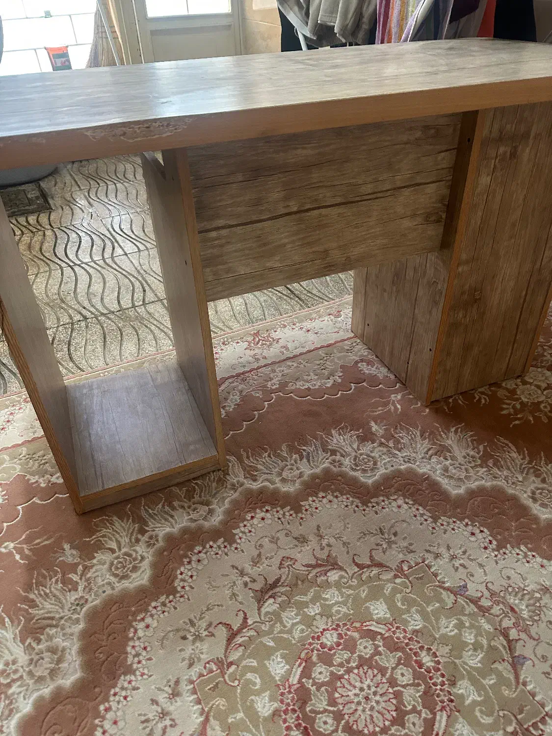 میز کامپیوتر سالم|میز تحریر و کامپیوتر|تبریز, |دیوار