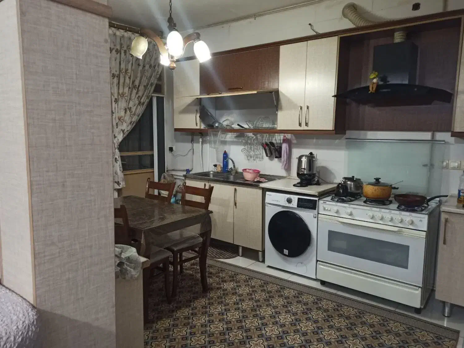 خانه ویلایی فروشی|فروش آپارتمان|دامغان, |دیوار