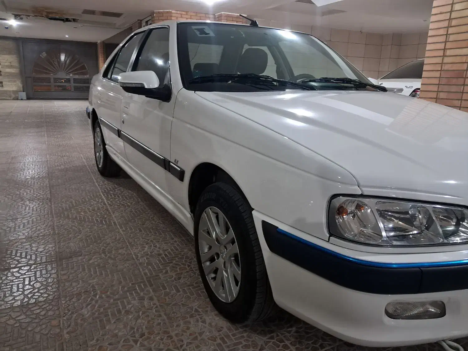 فروش فوری پژو پارس|خودرو سواری و وانت|اصفهان, مهدی آباد|دیوار