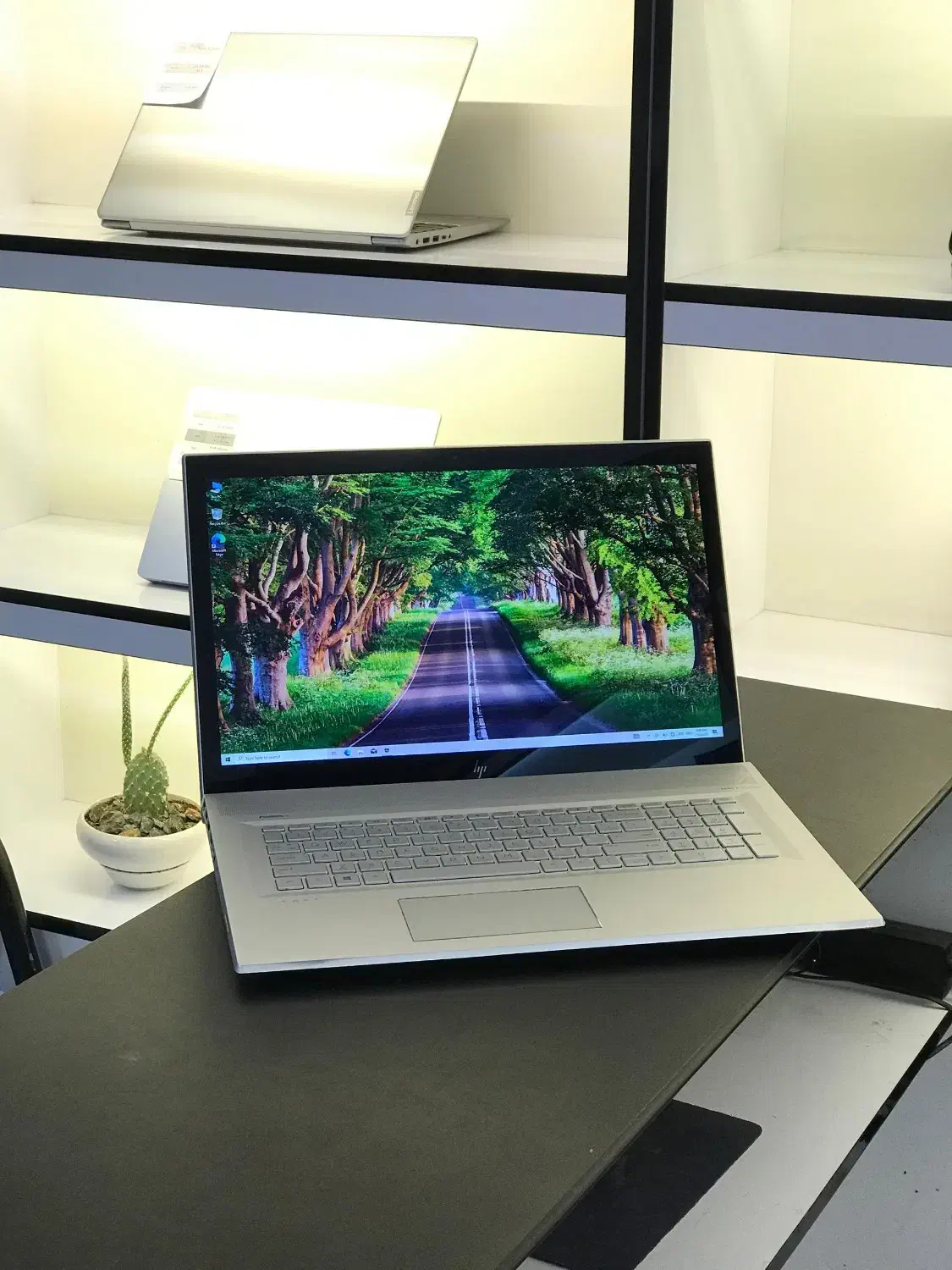 لپ تاپ HP ENVY Laptop 17m-bm0xxx|رایانه همراه|همدان, |دیوار