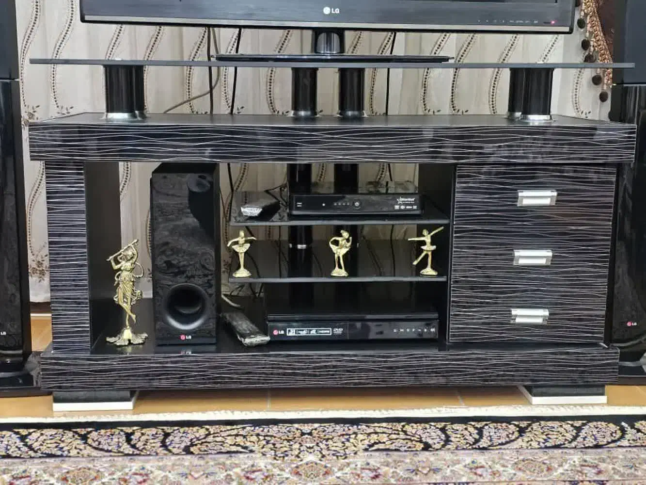 میز تی وی|میز تلویزیون|کرج, حصارک پایین|دیوار