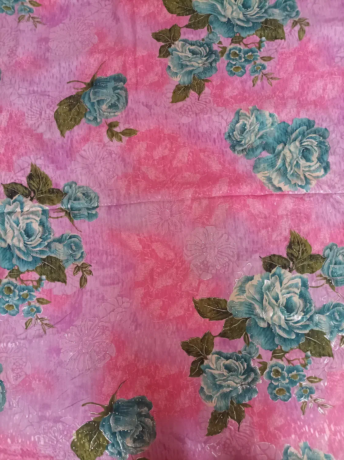 پارچه چادری|لباس|تبریز, |دیوار