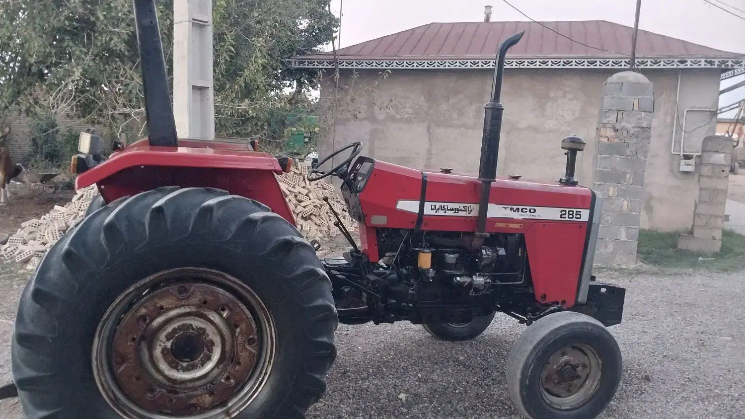 تراکتور ۲۸۵ مدل ۸۸ سالم آماده کار|خودرو سنگین|آق قلا, |دیوار