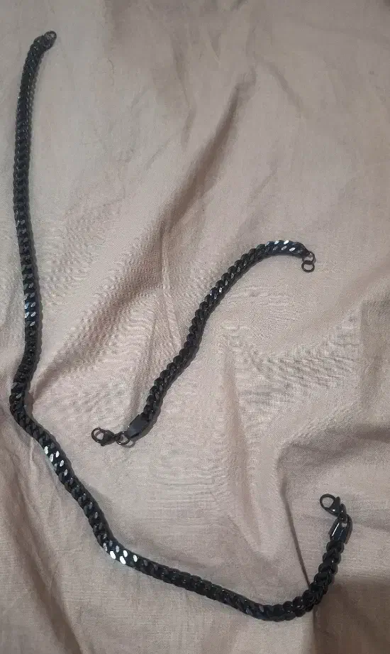 ست گردنبند و دستبند استیل مشکی مردانه|بدلیجات|یزد, |دیوار