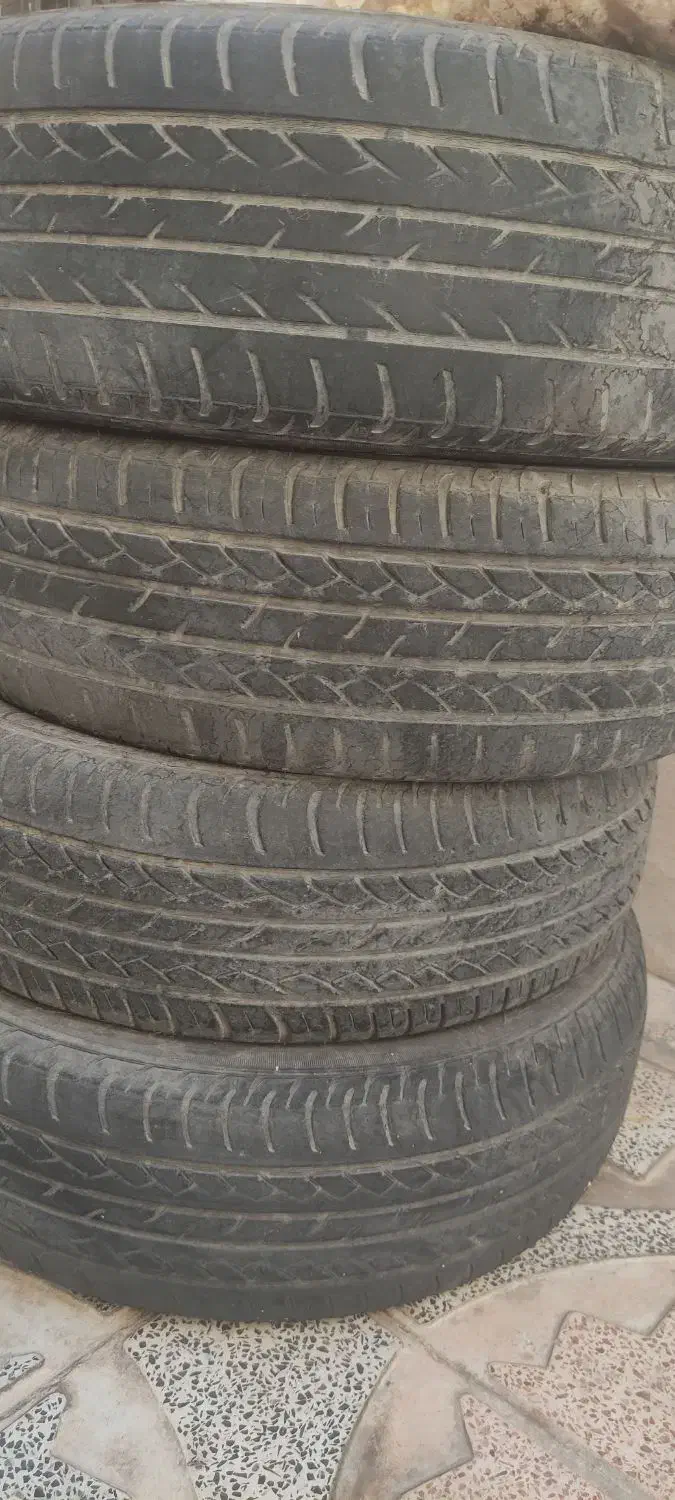 لاستیک|قطعات یدکی و لوازم جانبی|کوهدشت, |دیوار