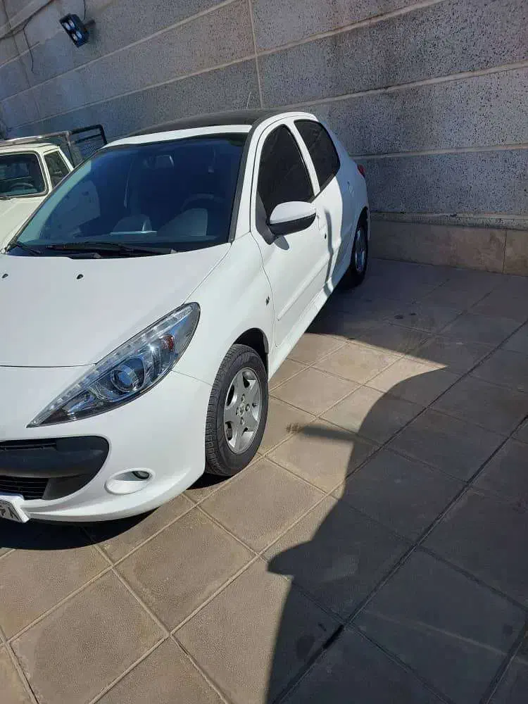 ۲۰۷ پاناروما ۱۴۰۳|خودرو سواری و وانت|هشتگرد, هشتگرد قدیم|دیوار