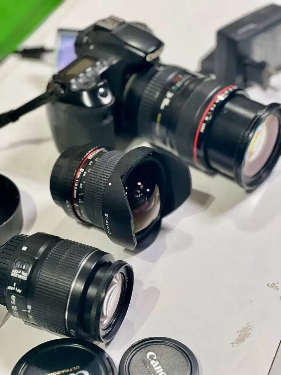 دوربین کانن 60D به همراه ۳ لنز|دوربین عکاسی و فیلم‌برداری|شیراز, شهرک والفجر|دیوار
