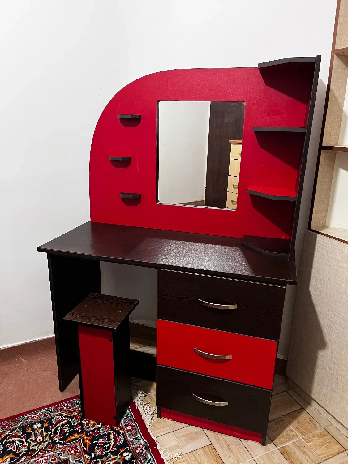 میز دراور|جاکفشی، کمد، دراور|رشت, معلولین|دیوار