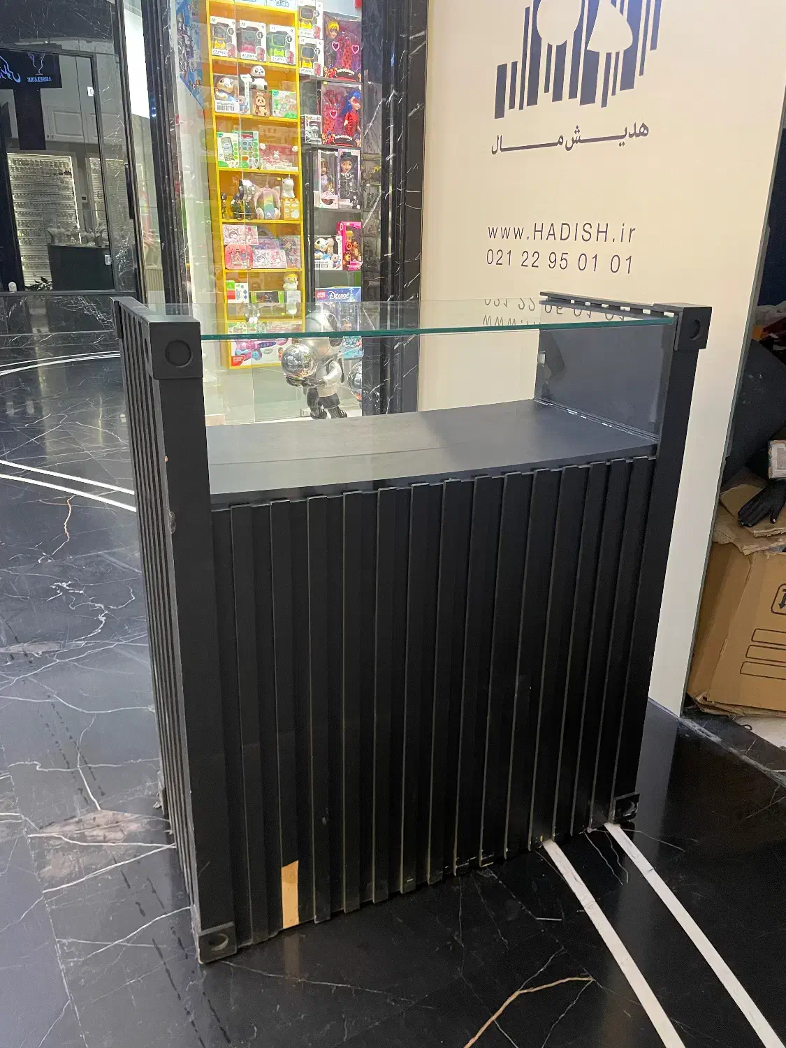 میز کانتر گرد مینیمال مشکی|مبلمان اداری|تهران, ازگل|دیوار