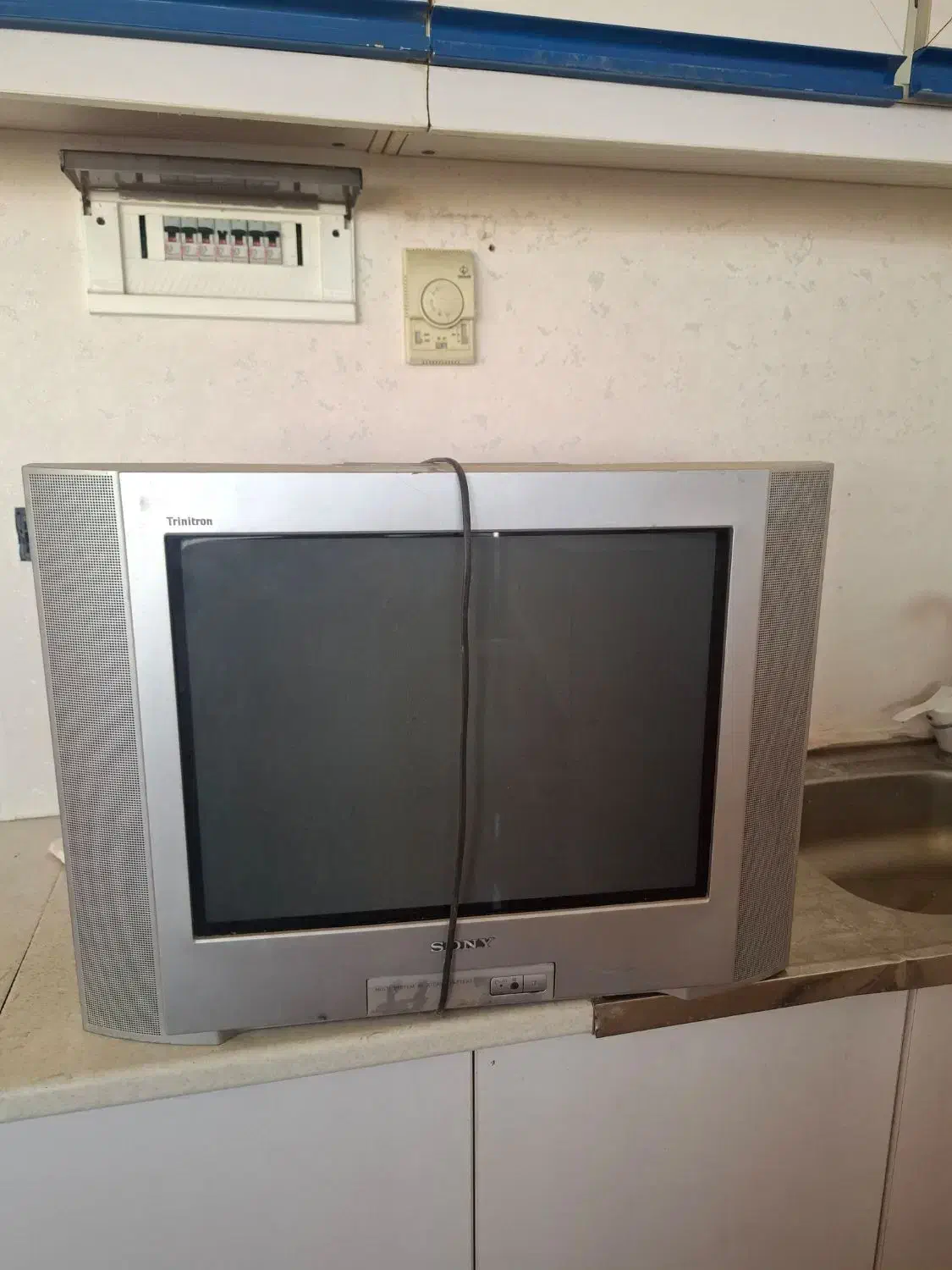 تلوزیون ۲۱ سونی|تلویزیون و پروژکتور|قم, صفائیه|دیوار