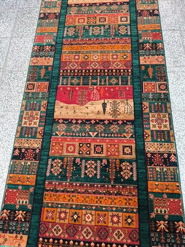 کناره بلوچ سبز موکت تندیس ۱۹۶۸|فرش|قم, شاه ابراهیم|دیوار