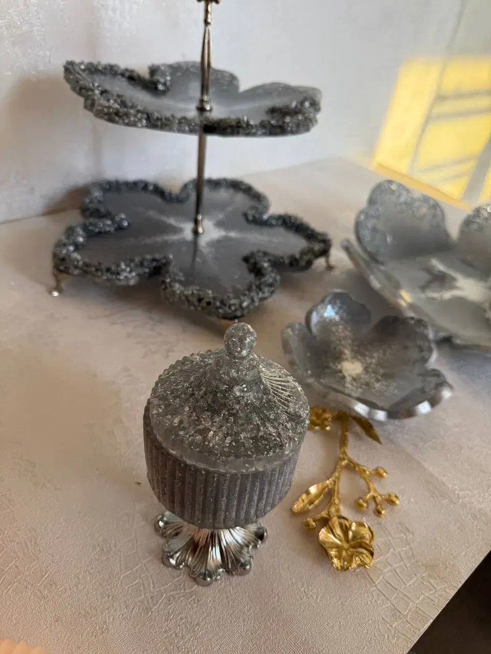 سرویسهای پذیرایی|ظروف سرو و پذیرایی|زرقان, |دیوار