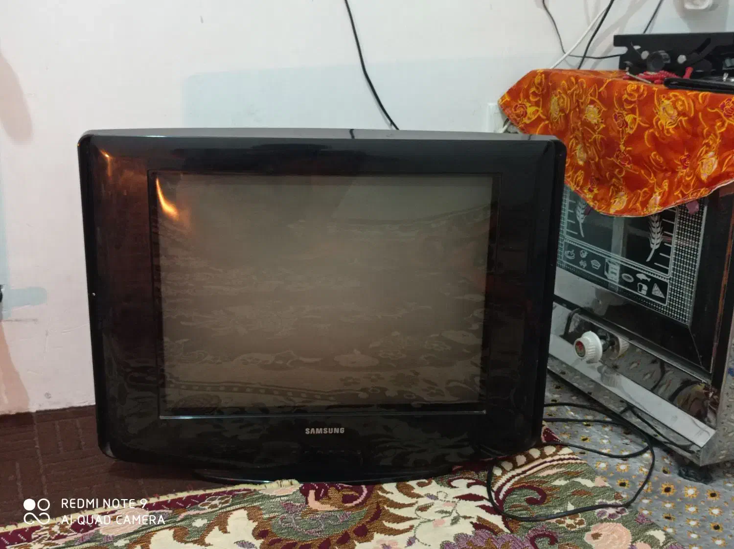 تلویزیون ۲۴ سالم وتمیز به فروش میرسد فروش فوری|تلویزیون و پروژکتور|گرگان, |دیوار
