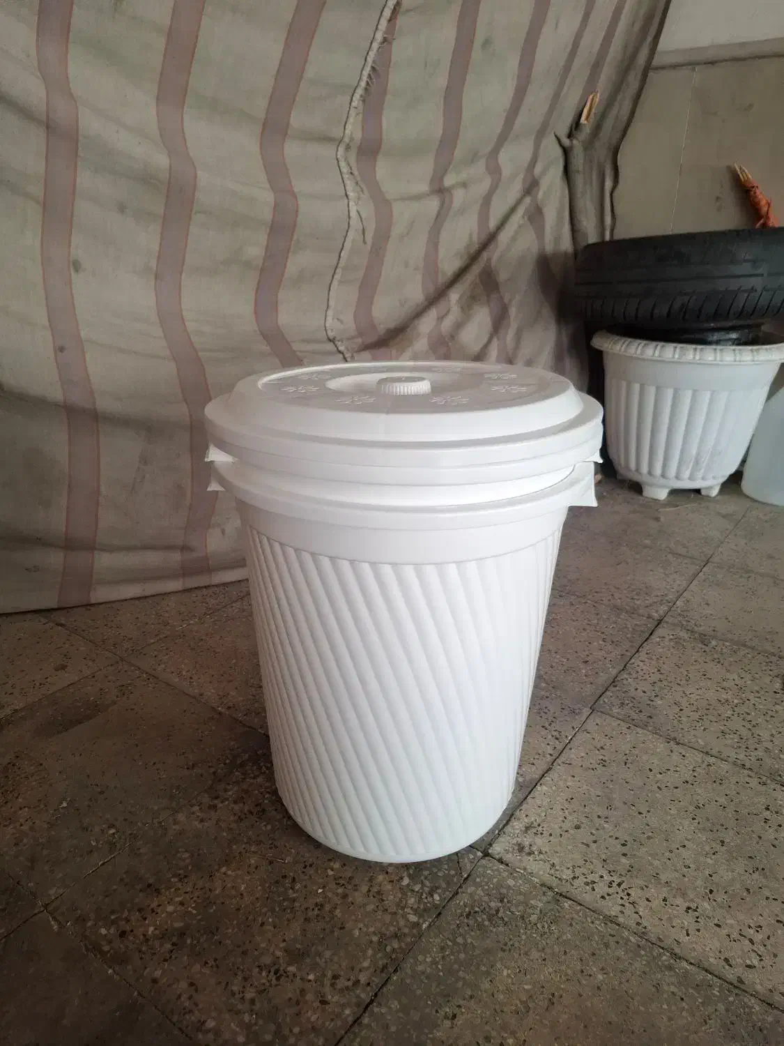 سطل نو و استفاده نشده|لوازم نظافت|مشهد, صیاد شیرازی|دیوار