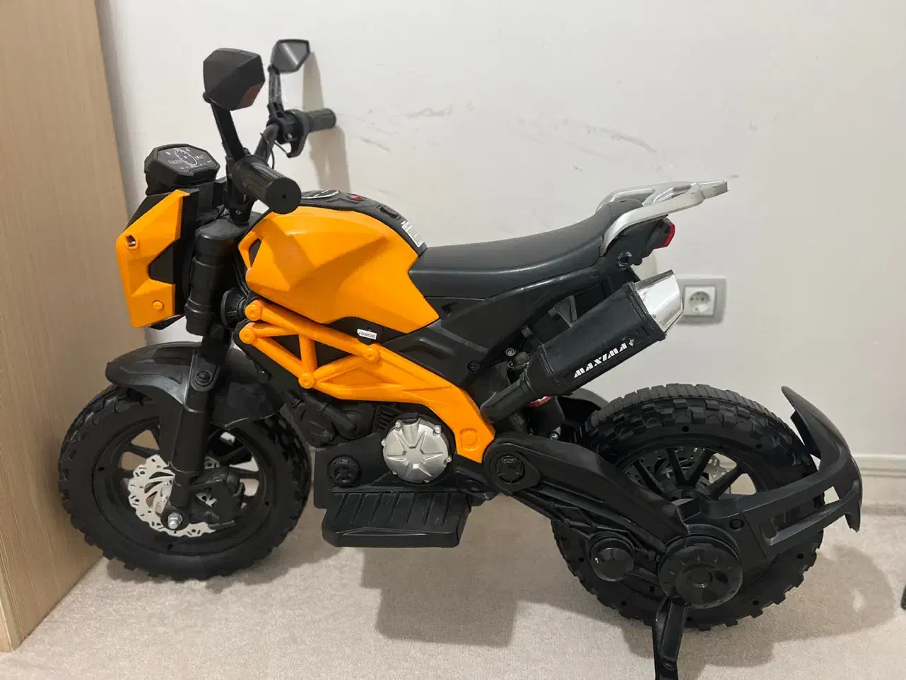 موتور شارژی|اسباب‌‌بازی|کوار, |دیوار