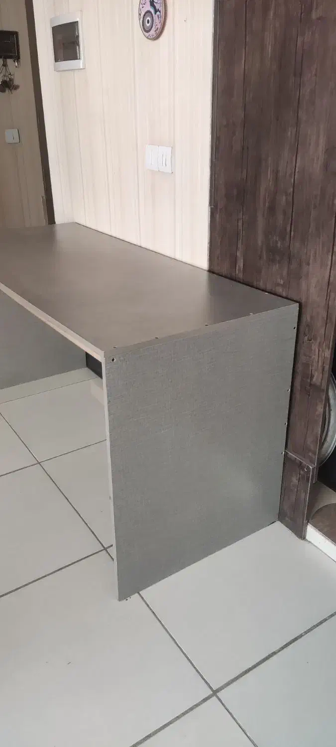 میز برش خیاطی|لوازم خیاطی و بافتنی|شیراز, پودنک|دیوار