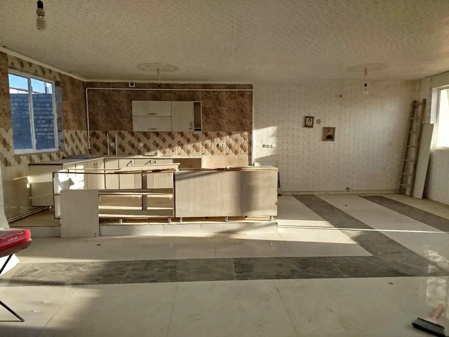 واحد ۱۰۰ متری طبقه دوم تمیز و دلباز|فروش آپارتمان|خرمدره, |دیوار