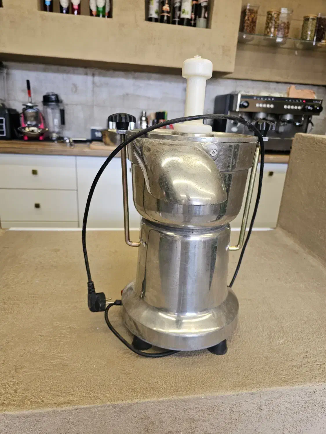 فر فست فود و اب هویج گیری و فر پیتزا زن|کافیشاپ و رستوران|ری, علایین|دیوار