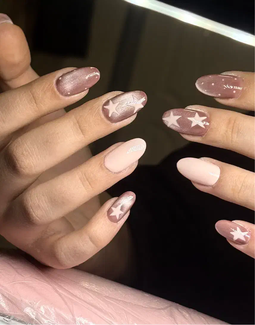 خدمات کاشت ناخن رها|خدمات آرایشگری و زیبایی|تهران, فلسطین (میدان انقلاب)|دیوار