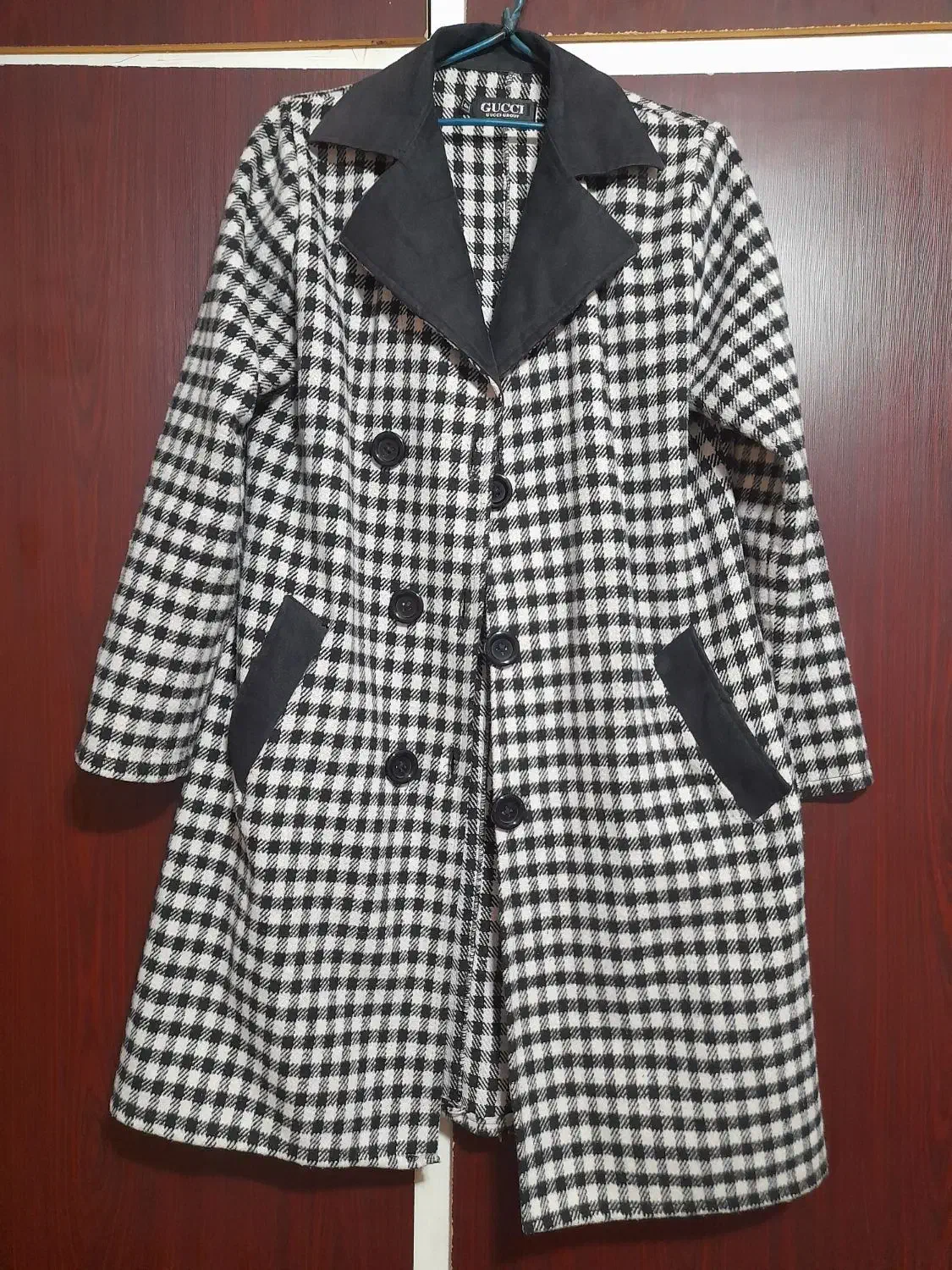 لباس|لباس|شیراز, شهرک مدرس|دیوار