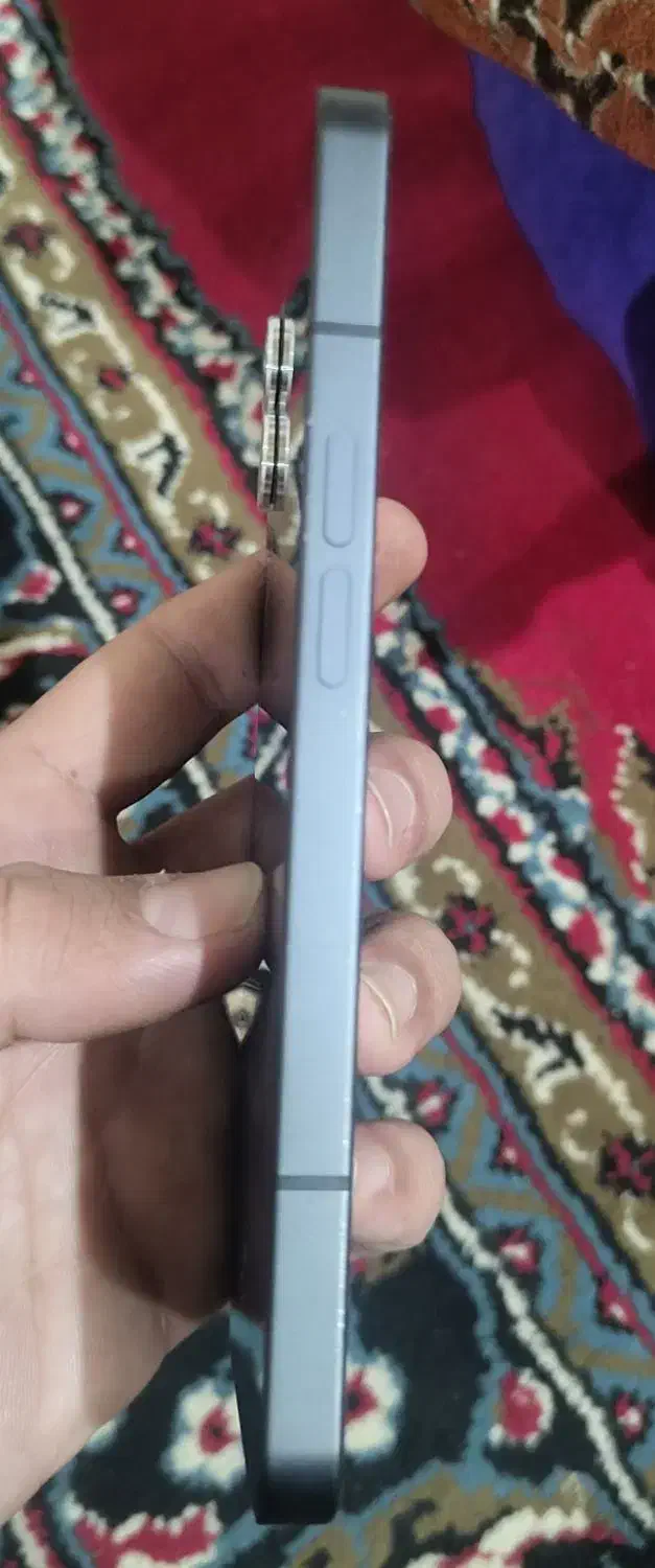 ناتینگ فون ۱|موبایل|بروجرد, |دیوار