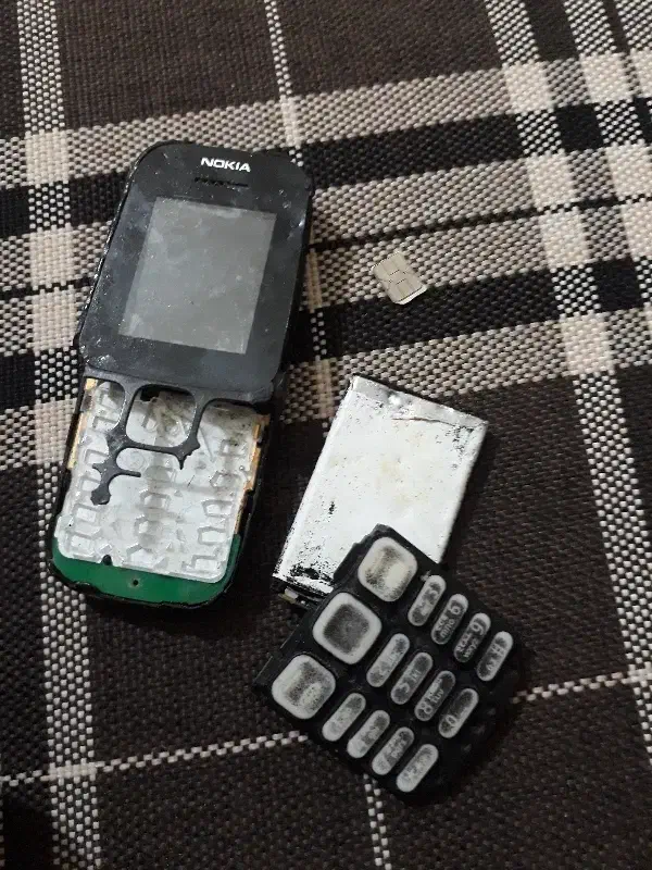 گوشی پیدا شدا|موبایل|خرم‌آباد, |دیوار