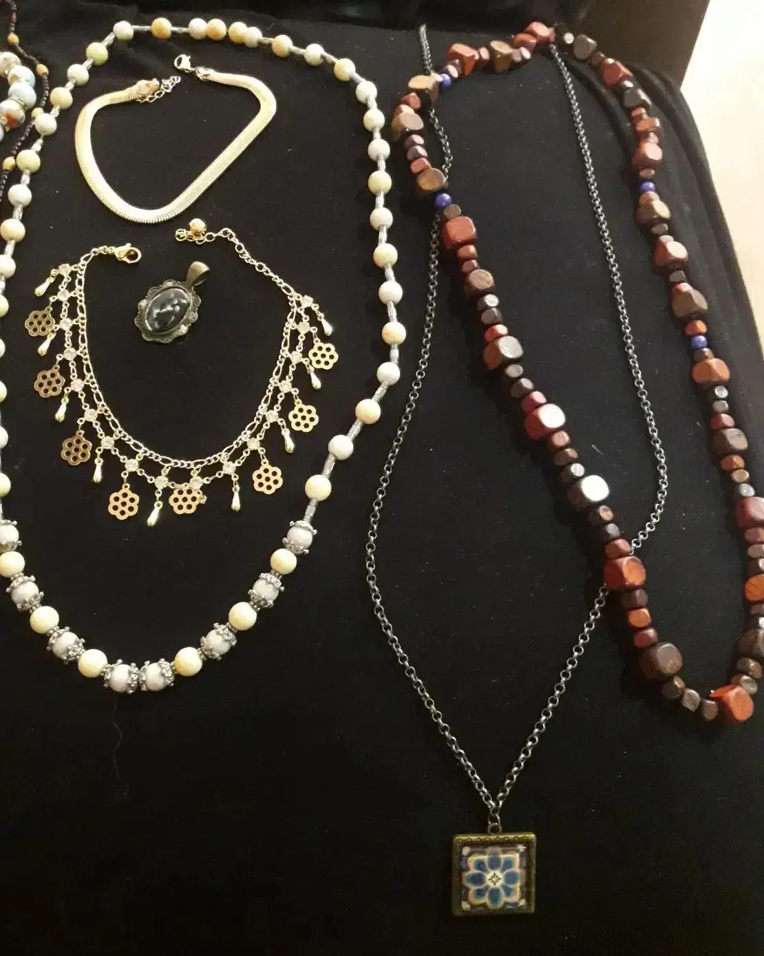 دست بندگردنبند انگشترگوشواره پلاک بدل|بدلیجات|فولادشهر, B6|دیوار