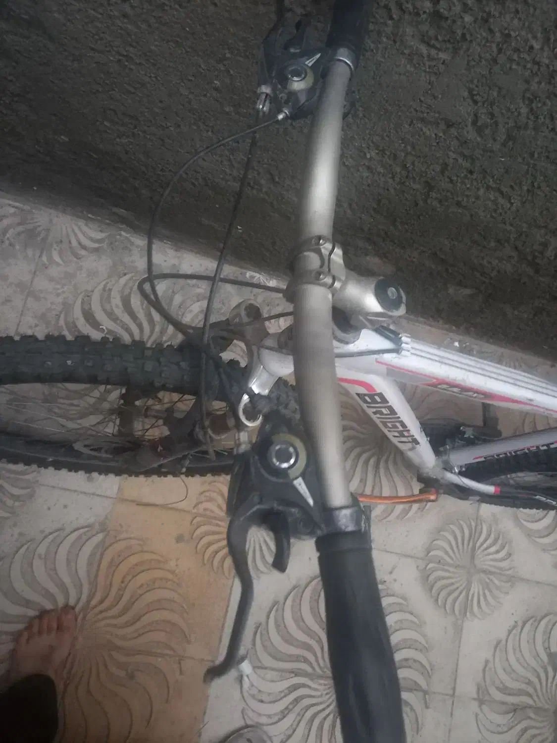 دوچرخه تنه آلمینیوم در حد نو۲۴|دوچرخه، اسکیت، اسکوتر|دهگلان, |دیوار