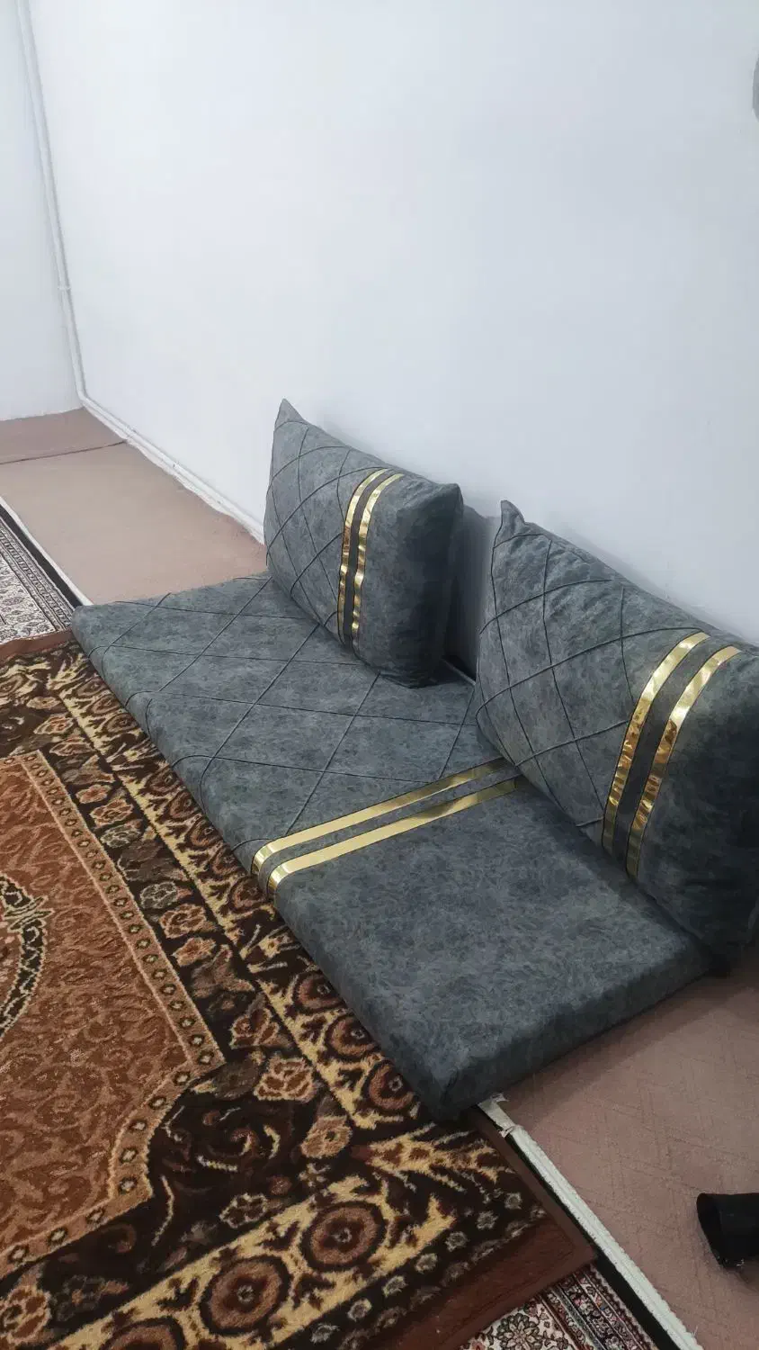 روبالشتی تشک|رختخواب، بالش، پتو|ارومیه, |دیوار