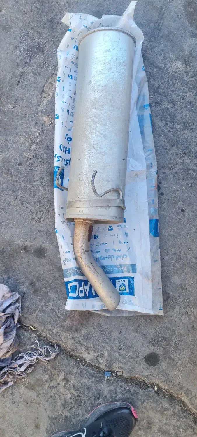 اگزوز|قطعات یدکی و لوازم جانبی|شاهین‌شهر, فردوسی|دیوار