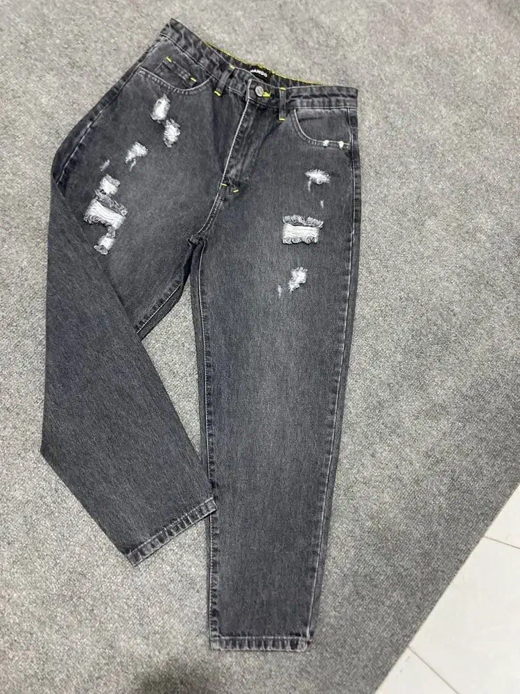 شوار لی|لباس|پاکدشت, حصار امیر|دیوار