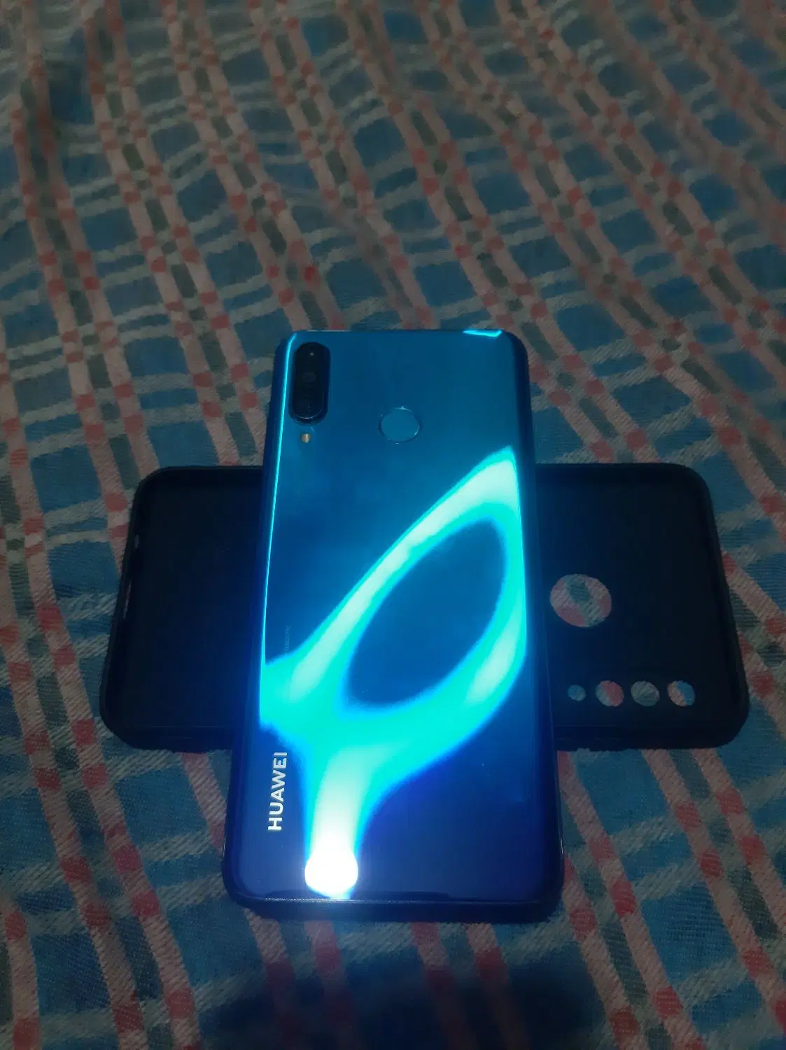 p30 lite|موبایل|کارون, |دیوار