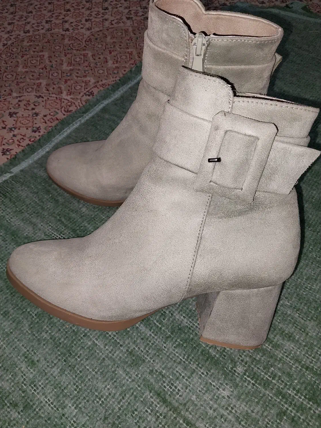 نیم بوت مغز پسته ای|کیف، کفش، کمربند|خرمآباد, |دیوار