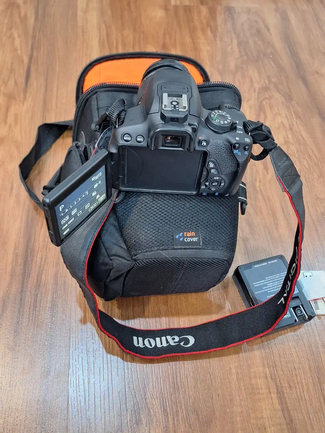 دوربین عکاسی کنون سلامت و با کیفیت|دوربین عکاسی و فیلم‌برداری|هشتگرد, شهرک ولیعصر (مصلی)|دیوار