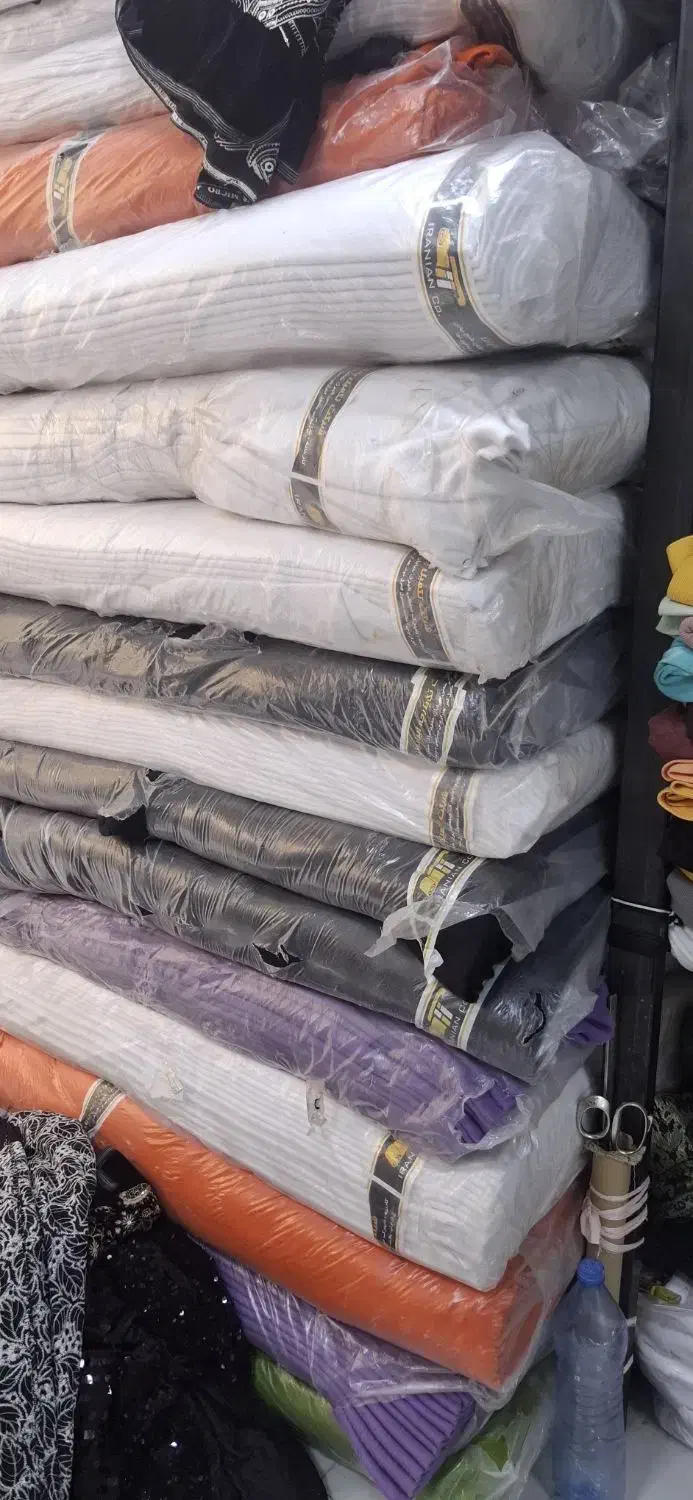 خریدار و فروشنده پارچه همه نوع. عمده.|عمدهفروشی|تهران, مولوی|دیوار