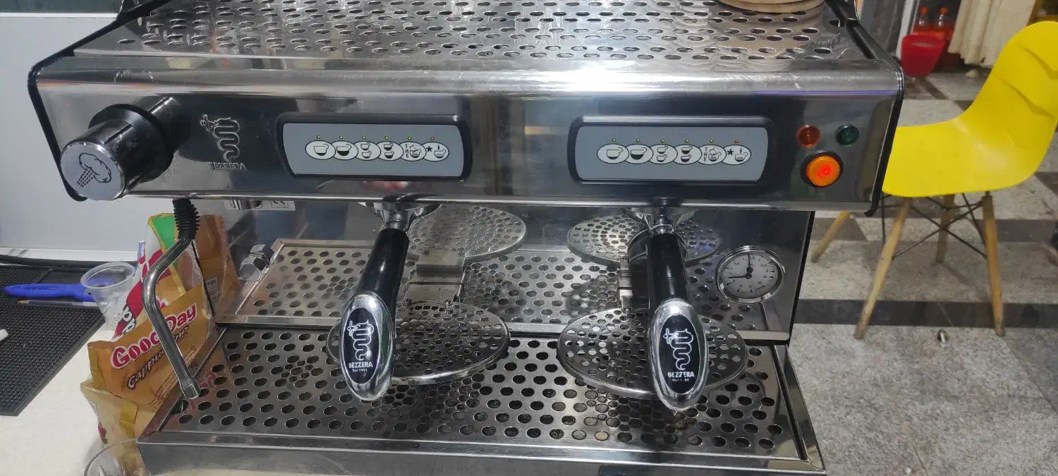 دستگاه اسپرسوساز صنعتی بیزرا ایتالیا|کافی‌شاپ و رستوران|گراش, |دیوار