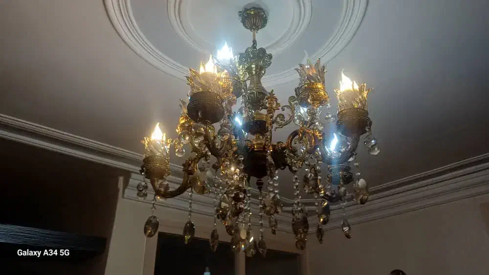 دو عدد لوستر|لوستر و چراغ آویز|خوی, |دیوار