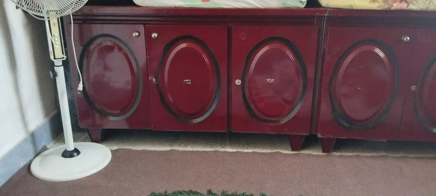 کمد زیر رختخوابی تمیز|مبلمان خانگی و میز عسلی|یاسوج, |دیوار