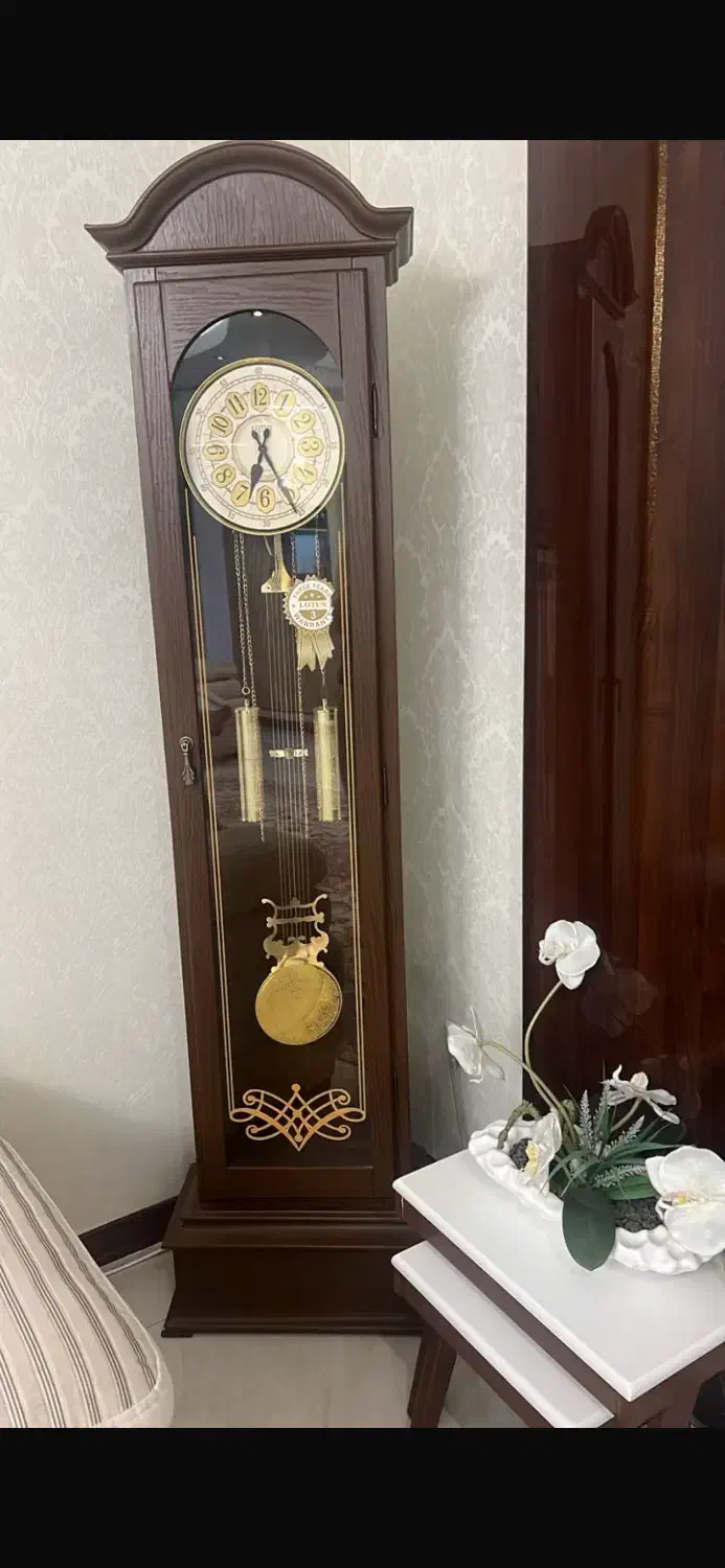 ساعت پایه بلند چوبی|ساعت دیواری و تزئینی|ساوه, |دیوار