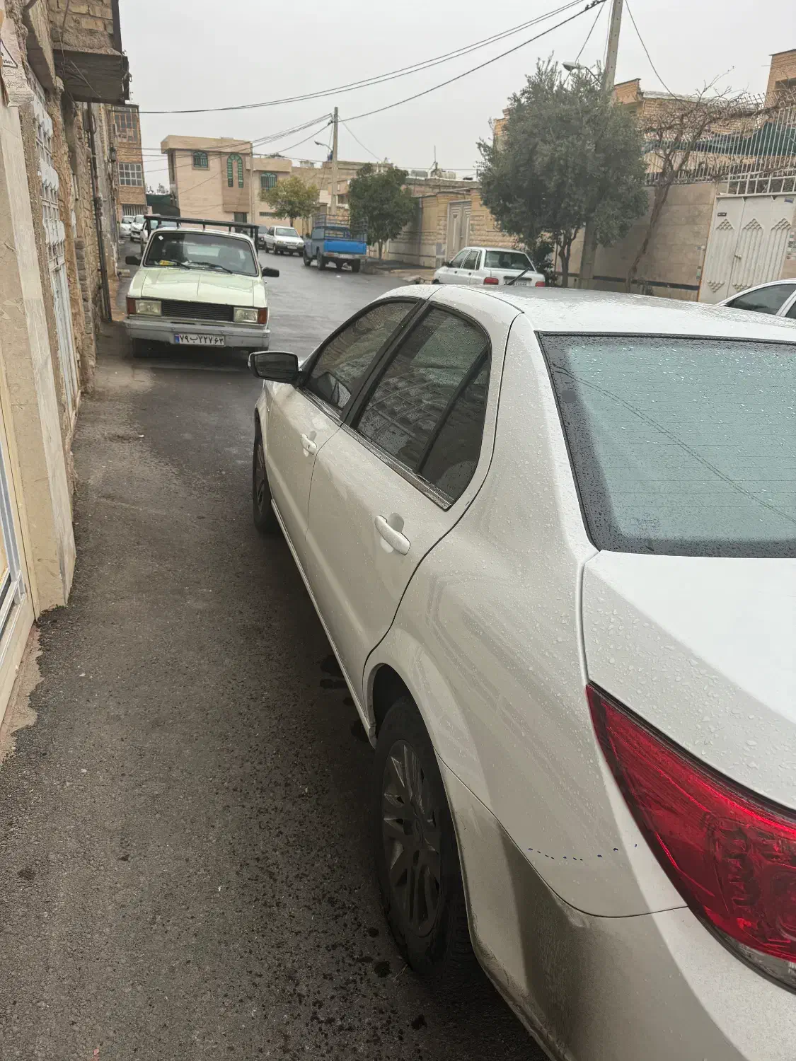 دنا ساده|خودرو سواری و وانت|شیراز, لشکری‎|دیوار