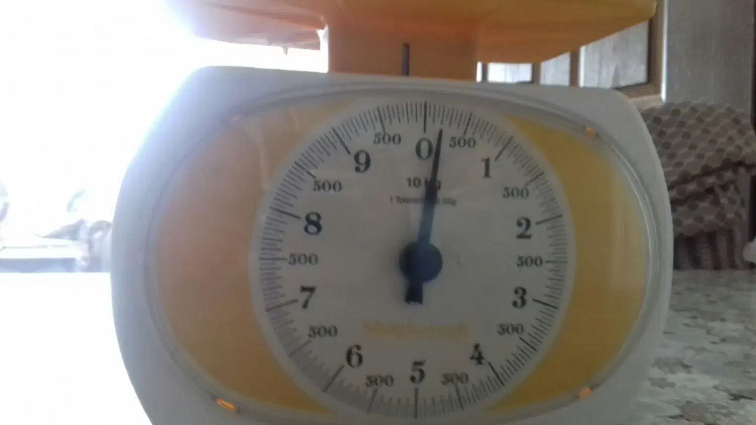 فروش یک عدد ترازو آشیزخانه|سایر لوازم برقی|خرمآباد, |دیوار