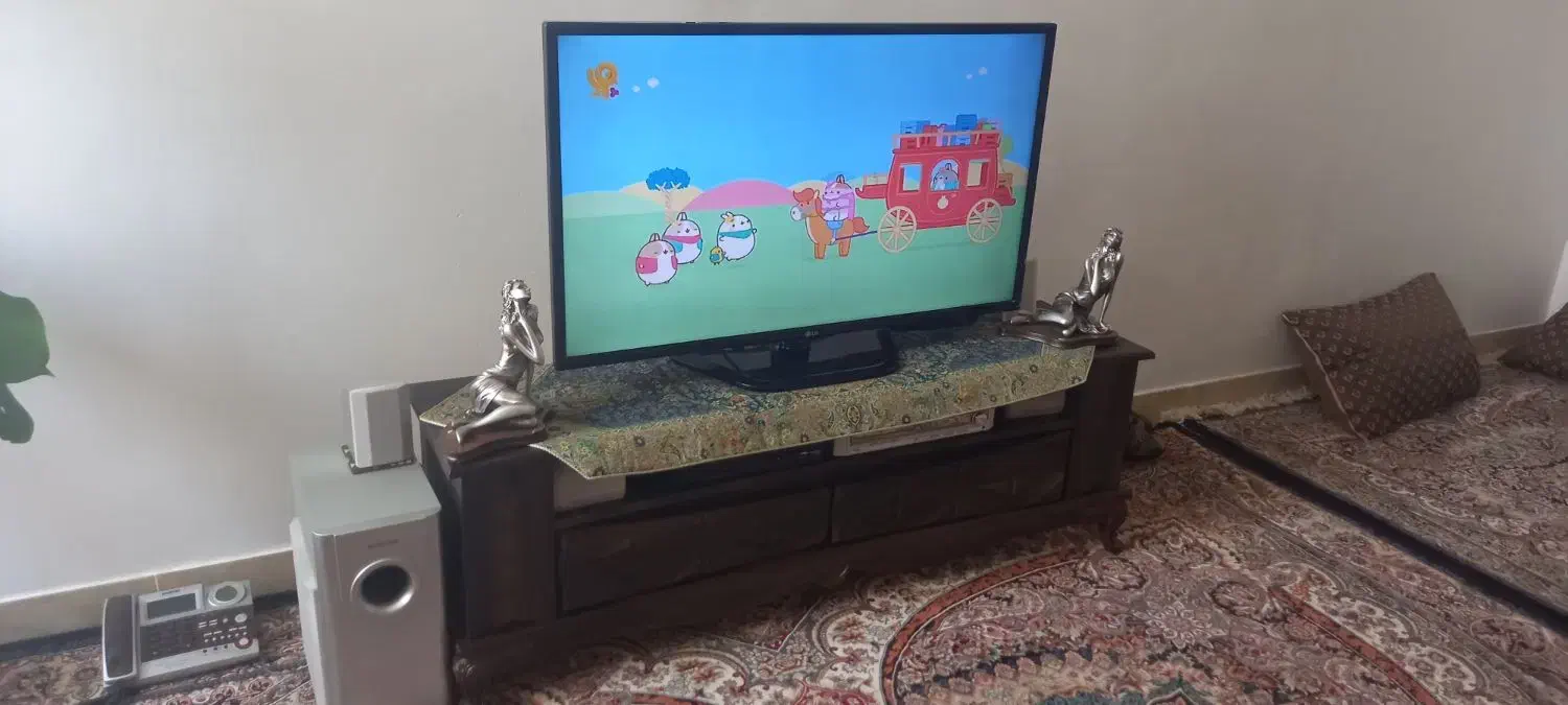 تعدادی وسایل خانه به فروش میرسد|یخچال و فریزر|شازند, |دیوار