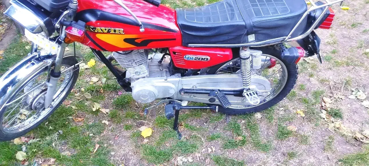 متور 125مدارکدار پنج دنده فوری|موتورسیکلت|سقز, |دیوار