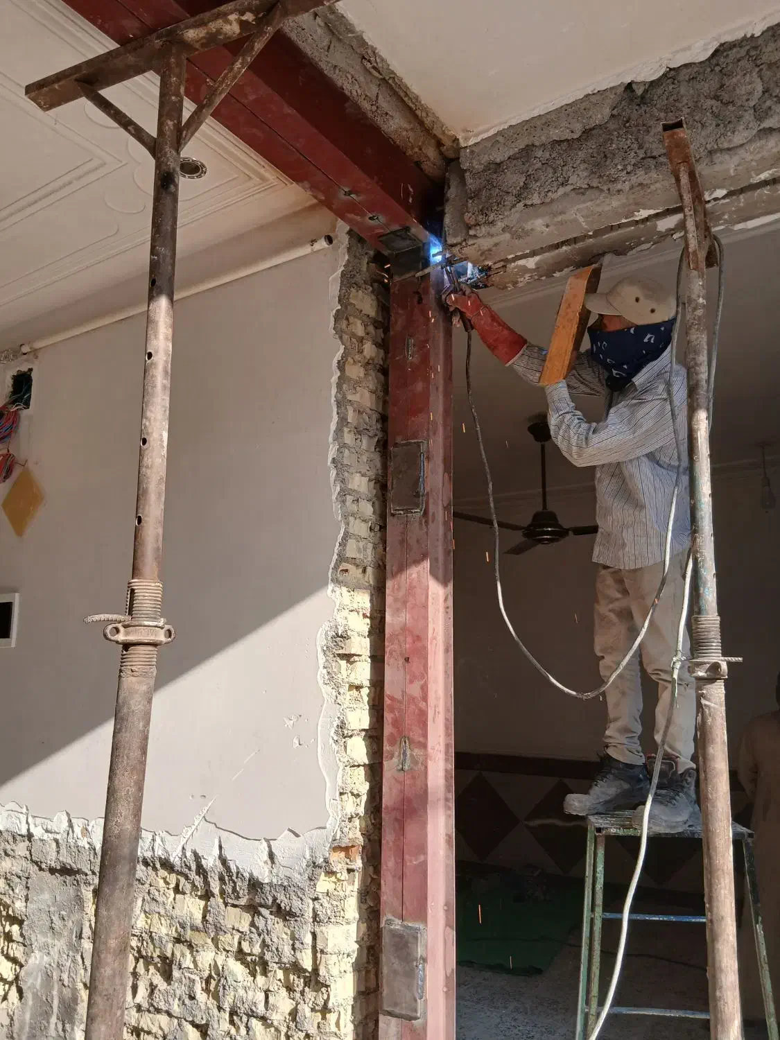 تخریب و آهنکشی جوشکار سیار|خدمات پیشه و مهارت|اهواز, بهارستان|دیوار