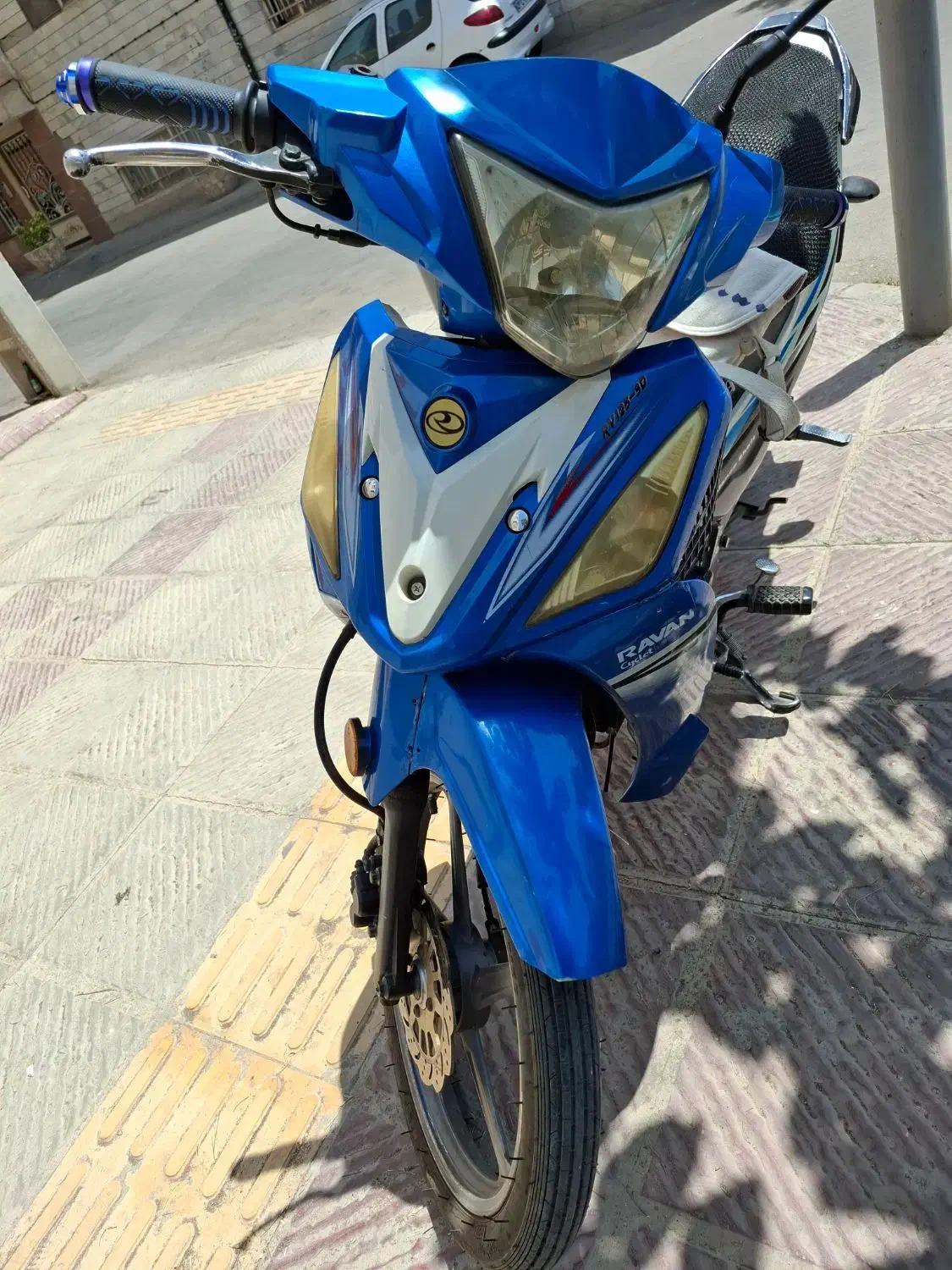 موتور بی کلاج مارک روان 125 سالم مدل95مدارک کامل|موتورسیکلت|اصفهان, ملکشهر|دیوار