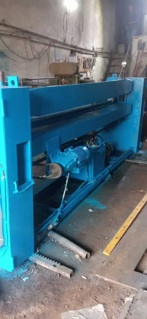 خرید وفروش معاوضه گیوتین خمکن پرس برک|ماشینآلات صنعتی|رباطکریم, نصیرشهر|دیوار