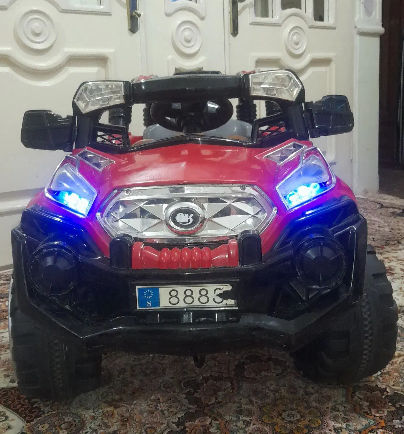 ماشین شارژی بزرگ|اسباب‌بازی بچه|تبریز, |دیوار