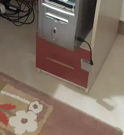 میز کامپیوتر و کتابخانه ( جنس اعلاء)|میز تحریر و کامپیوتر|رشت, پل تالشان|دیوار